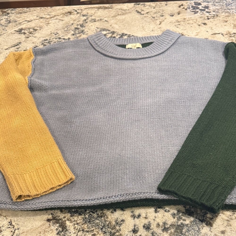 Easel Women's Crewneck Sweater - Gray, Green, and Yellow